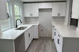 407 NE 19th Dr, Gainesville, FL 32641 - Photo 6