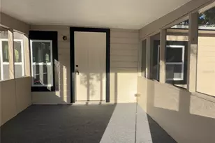 407 NE 19th Dr, Gainesville, FL 32641 - Photo 4
