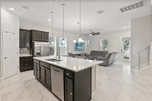 14610 Seton Creek Blvd, Winter Garden, FL 34787 - Photo 4