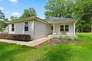 601 SE 4th Ave, Melrose, FL 32666 - Photo 2