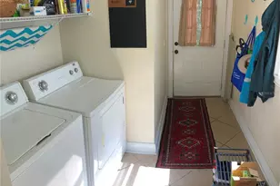 2060 NW 3rd Ave, Gainesville, FL 32607 - Photo 14