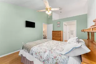 5029 SW 10th Ln, Gainesville, FL 32607 - Photo 16