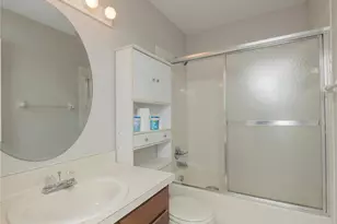 4356 SW 20th Ln, Gainesville, FL 32607 - Photo 12