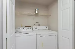 4356 SW 20th Ln, Gainesville, FL 32607 - Photo 10