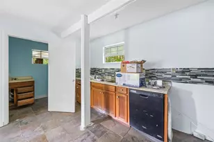 16422 NE 10th St, Gainesville, FL 32609 - Photo 46