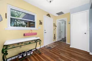 16422 NE 10th St, Gainesville, FL 32609 - Photo 2