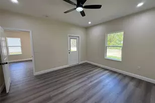 2027 SE 45th Terrace, Gainesville, FL 32641 - Photo 14