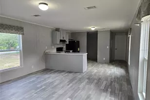 8851 NE 105th Ave, Bronson, FL 32621 - Photo 4