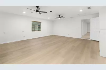 4825 SW 19th Street, Gainesville, FL 32608 - Photo 12