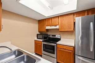 900 SW 62nd Blvd, Gainesville, FL 32607 - Photo 12