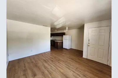 719 SW 70th Terrace #5, Gainesville, FL 32607 - Photo 2