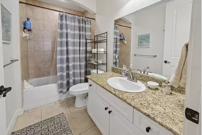325 NW 14th Street #205, Gainesville, FL 32603 - Photo 28