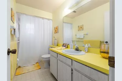 8127 SW 12th Place, Gainesville, FL 32607 - Photo 16