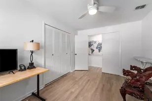 8127 SW 12th Pl, Gainesville, FL 32607 - Photo 18