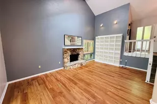 1629 NW 19th Cir, Gainesville, FL 32605 - Photo 6