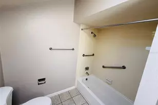 1629 NW 19th Cir, Gainesville, FL 32605 - Photo 30