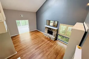 1629 NW 19th Cir, Gainesville, FL 32605 - Photo 4