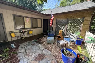 1629 NW 19th Cir, Gainesville, FL 32605 - Photo 2
