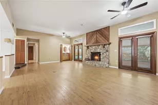 2446 NW 35th Ter, Gainesville, FL 32605 - Photo 4