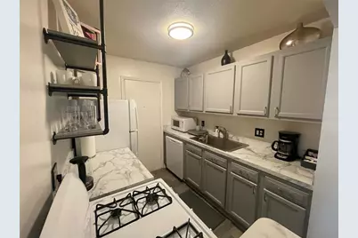 1700 SW 16th Court #P22, Gainesville, FL 32608 - Photo 8