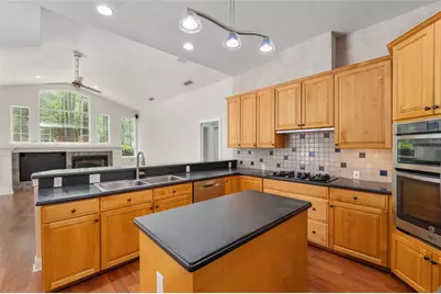 10511 SW 17th Place, Gainesville, FL 32607 - Photo 18
