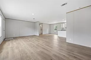 8611 NE 61st Pl, Bronson, FL 32621 - Photo 14