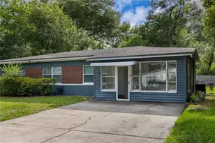 1318 Northeast 14th Street, Gainesville, FL 32601 - Photo 2