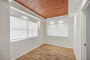 1318 Northeast 14th Street, Gainesville, FL 32601 - Photo 10