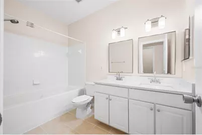 5065 NW 45th Road #102, Gainesville, FL 32606 - Photo 22