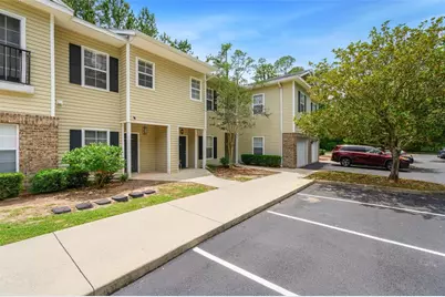 5065 NW 45th Road #102, Gainesville, FL 32606 - Photo 2