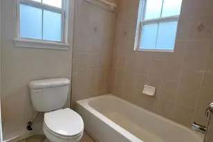 1762 NW 34th St, Gainesville, FL 32605 - Photo 22
