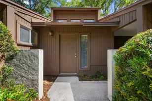 1854 NW 41st Pl, Gainesville, FL 32605 - Photo 4