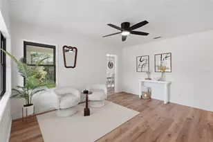 910 NE 24th St, Gainesville, FL 32641 - Photo 8