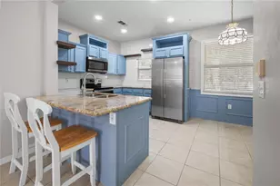 1710 NW 7th St, Gainesville, FL 32609 - Photo 10