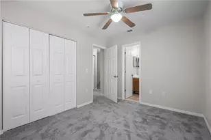 1710 NW 7th St, Gainesville, FL 32609 - Photo 30