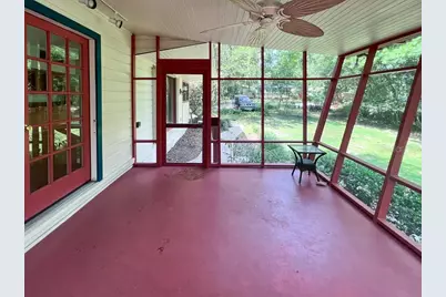 411 NW 26th Street, Gainesville, FL 32607 - Photo 26