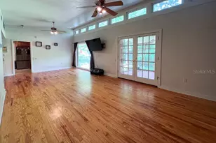 411 NW 26th St, Gainesville, FL 32607 - Photo 24