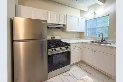 219 NW 3rd Avenue #B, Gainesville, FL 32601 - Photo 8