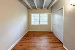 219 NW 3rd Ave, Gainesville, FL 32601 - Photo 18