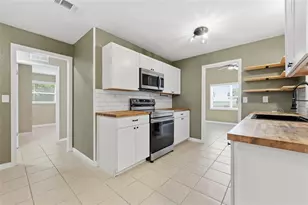 12471 SW Tustenuggee Ave, Fort White, FL 32038 - Photo 8