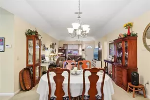 4890 Pleasant Hollow Trail, Lakeland, FL 33811 - Photo 8
