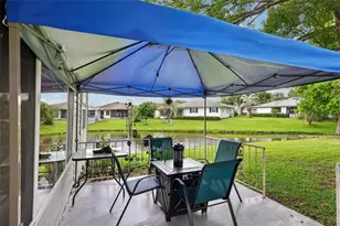 4890 Pleasant Hollow Trail, Lakeland, FL 33811 - Photo 24