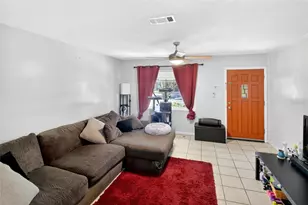 1915 NW 42nd Pl, Gainesville, FL 32605 - Photo 6