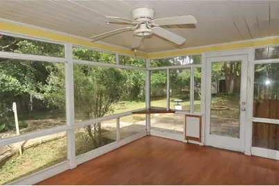 1410 NW 7th Road, Gainesville, FL 32603 - Photo 8