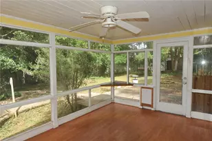1410 NW 7th Rd, Gainesville, FL 32603 - Photo 8