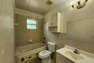 2831 NE 17th Dr, Gainesville, FL 32609 - Photo 16