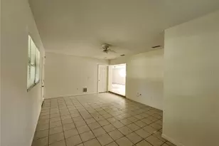 2831 NE 17th Dr, Gainesville, FL 32609 - Photo 10