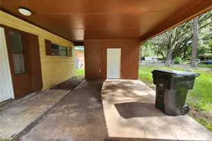 2831 NE 17th Dr, Gainesville, FL 32609 - Photo 4