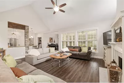 5512 NW 51st Avenue, Gainesville, FL 32653 - Photo 8