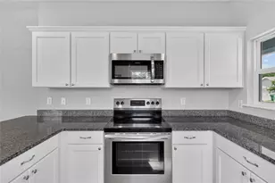 25109 SW 7th Ln, Newberry, FL 32669 - Photo 6